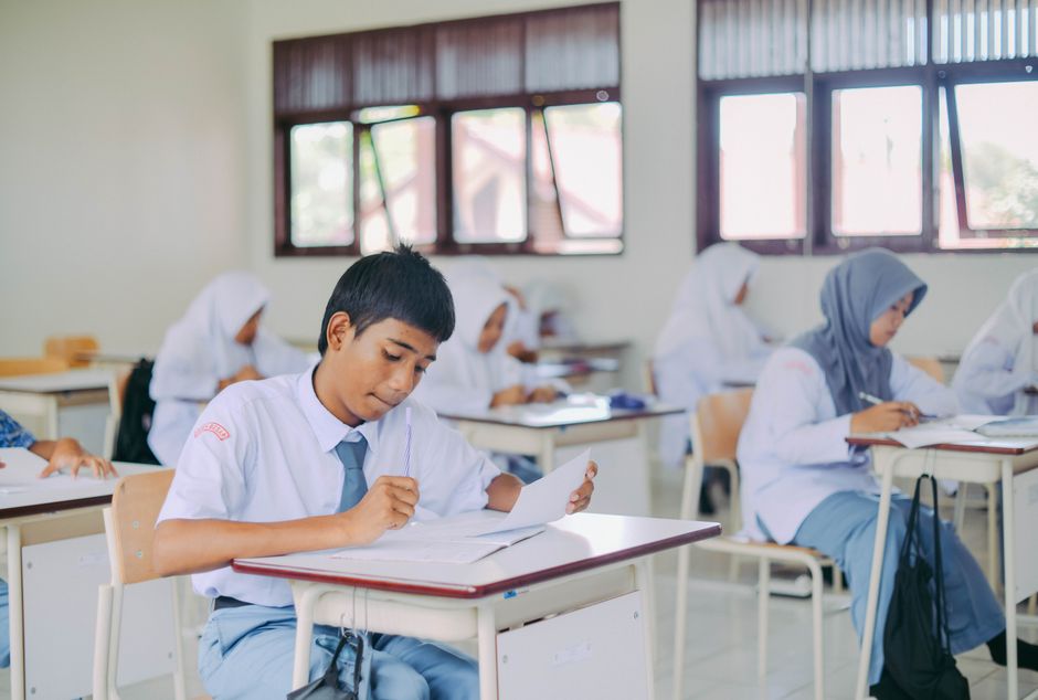 7 Tujuan AI di Sekolah Indonesia 2026: Bukan Sekadar Gadget, Tapi Guru Digital Baru